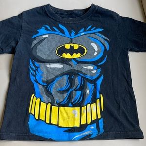 Boys Size XS (4/5) Batman Tee